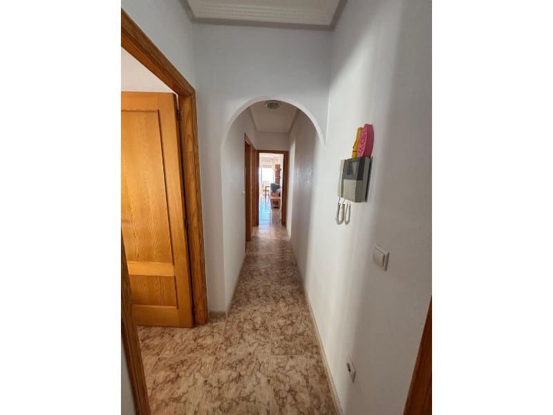 3 soveværelse Lejlighed til salg i Torrevieja - € 245.000 (Ref: 9400811)