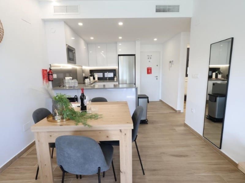 2 makuuhuone Huoneisto myytävänä paikassa Orihuela Costa - 270 000 € (Ref: 9403725)