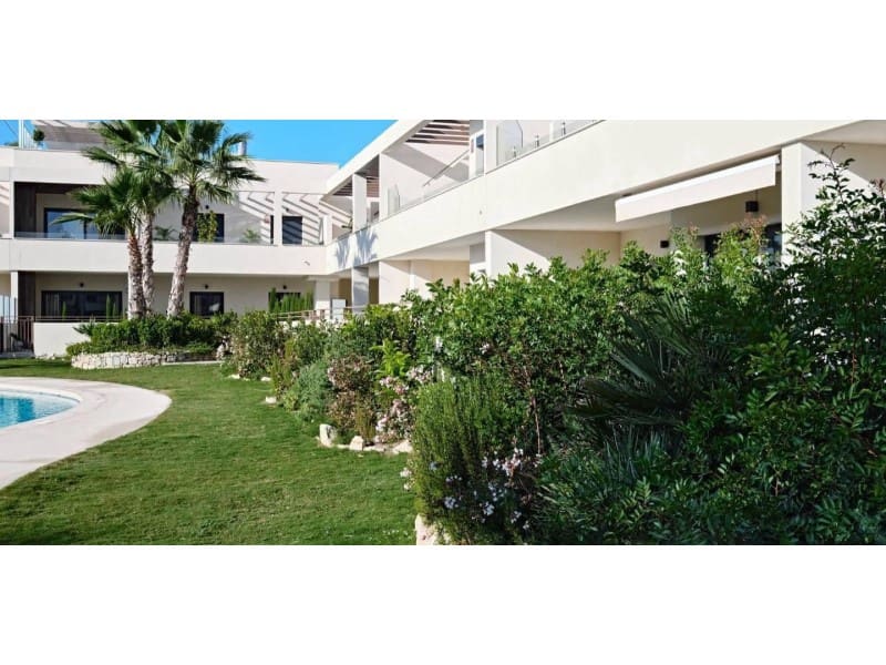 Apartamento de 2 habitaciones en Torrevieja en venta con garaje - 379.000 € (Ref: 9403727)
