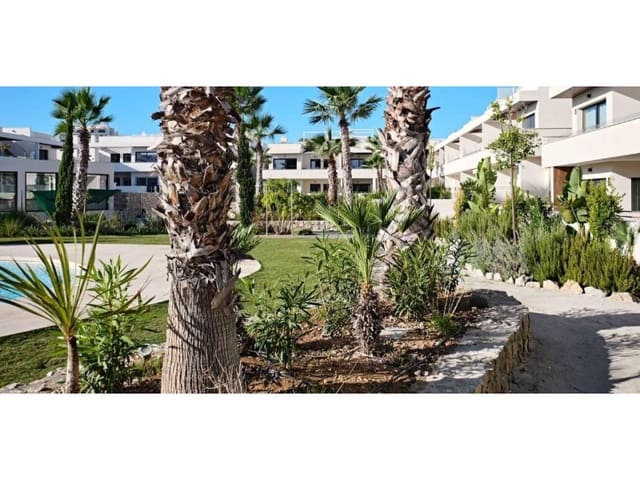 Apartamento de 2 habitaciones en La Veleta, Torrevieja en venta con garaje - 379.000 € (Ref: 9403727)