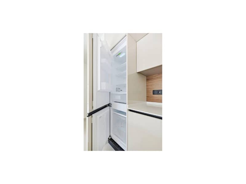 Apartamento de 2 habitaciones en Torrevieja en venta con garaje - 379.000 € (Ref: 9403727)
