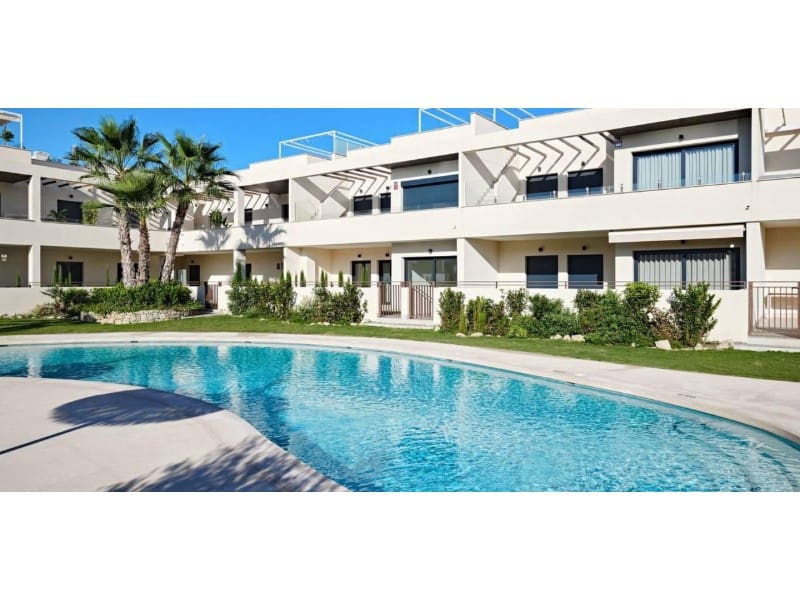 Apartamento de 2 habitaciones en Torrevieja en venta con garaje - 379.000 € (Ref: 9403727)