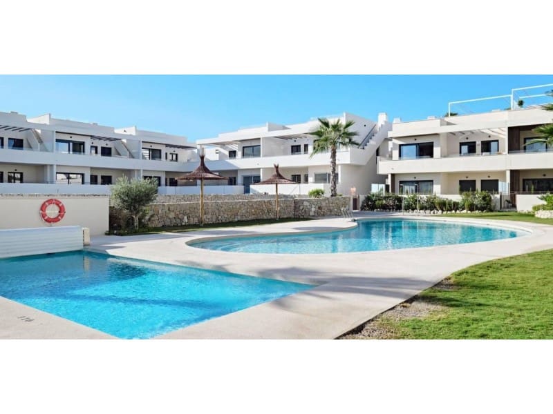 Apartamento de 2 habitaciones en Torrevieja en venta con garaje - 379.000 € (Ref: 9403727)