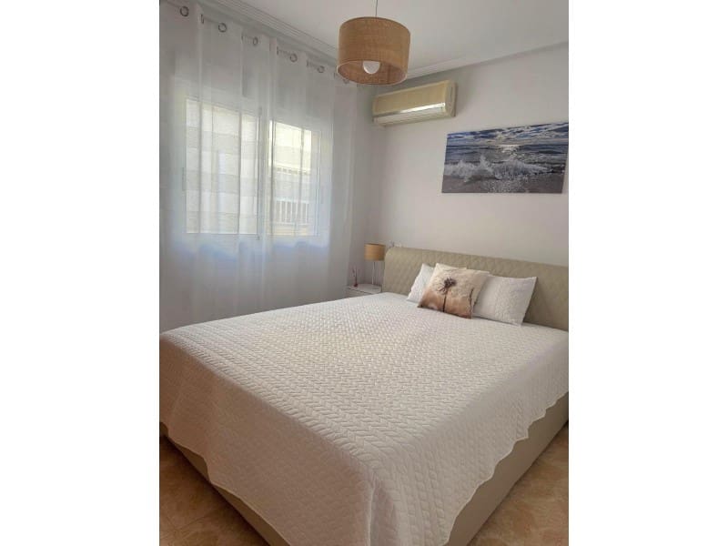 3 Zimmer Apartment zu verkaufen in Torrevieja - 165.000 € (Ref: 9403728)