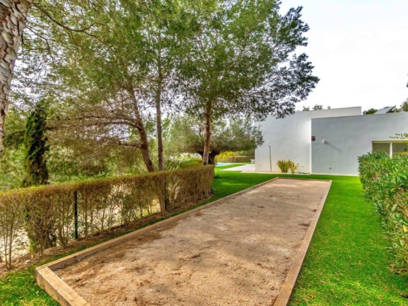 3 soverom Villa til salgs i Orihuela Costa med svømmebasseng garasje - € 945 000 (Ref: 9403731)