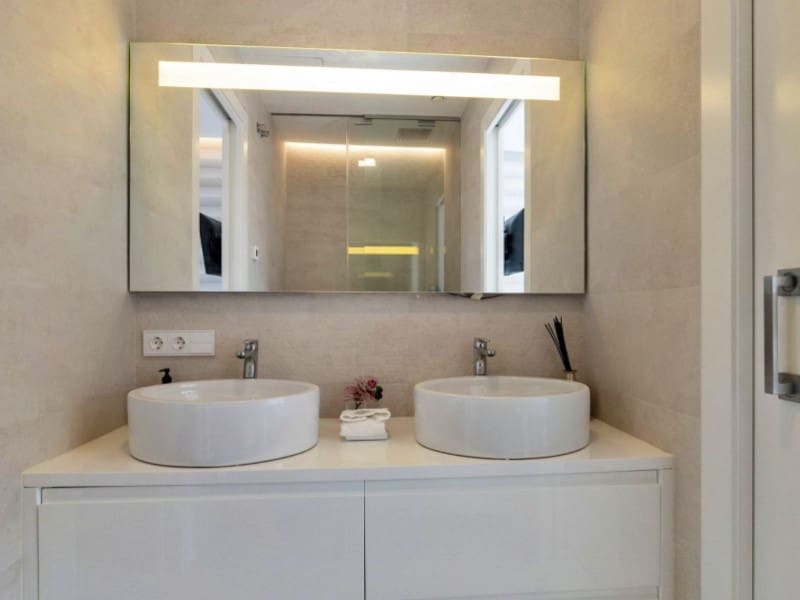 3 sypialnia Willa na sprzedaż w Orihuela Costa z basenem garażem - 1 195 000 € (Ref: 9403732)