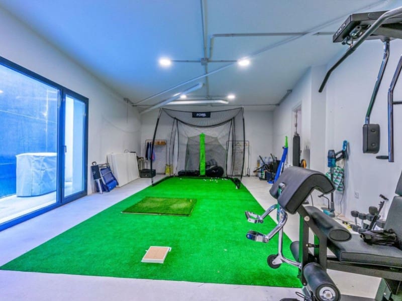 3 sypialnia Willa na sprzedaż w Orihuela Costa z basenem garażem - 1 195 000 € (Ref: 9403732)