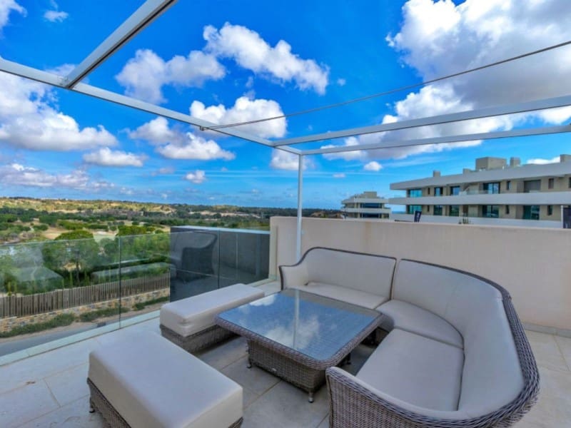 3 sypialnia Willa na sprzedaż w Orihuela Costa z basenem garażem - 1 195 000 € (Ref: 9403732)