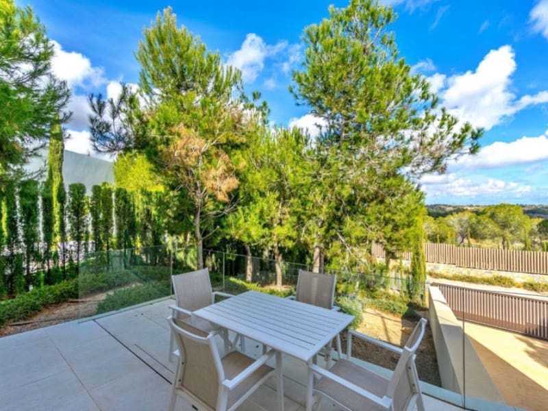 3 sypialnia Willa na sprzedaż w Orihuela Costa z basenem garażem - 1 195 000 € (Ref: 9403732)