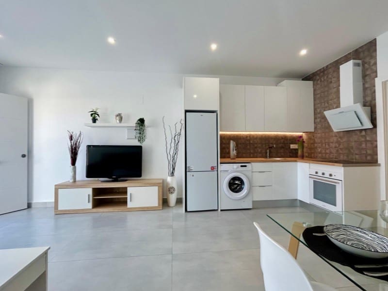 2 makuuhuone Omakotitalo myytävänä paikassa El Chaparral - 149 900 € (Ref: 9403739)