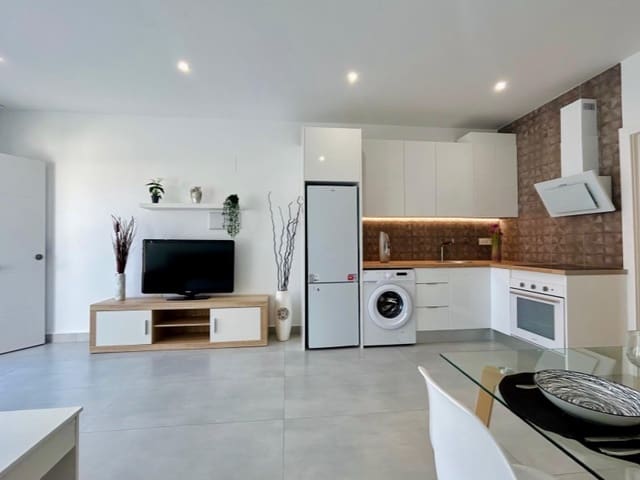 2 makuuhuone Omakotitalo myytävänä paikassa El Chaparral, Torrevieja - 149 900 € (Ref: 9403739)