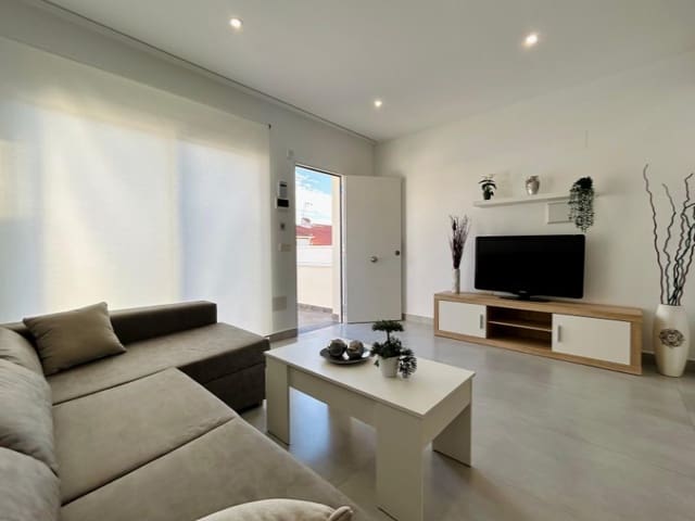 2 makuuhuone Omakotitalo myytävänä paikassa El Chaparral, Torrevieja - 149 900 € (Ref: 9403739)