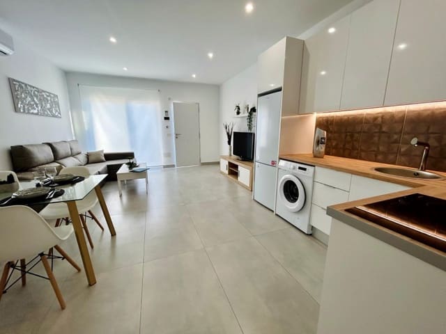 2 makuuhuone Omakotitalo myytävänä paikassa El Chaparral, Torrevieja - 149 900 € (Ref: 9403739)