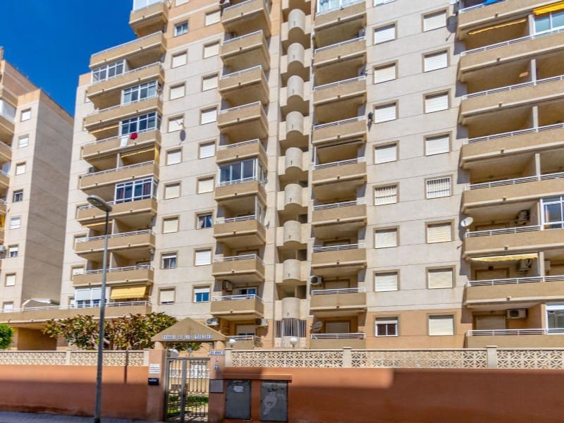 2 sypialnia Apartament na sprzedaż w Torrevieja - 129 900 € (Ref: 9403742)
