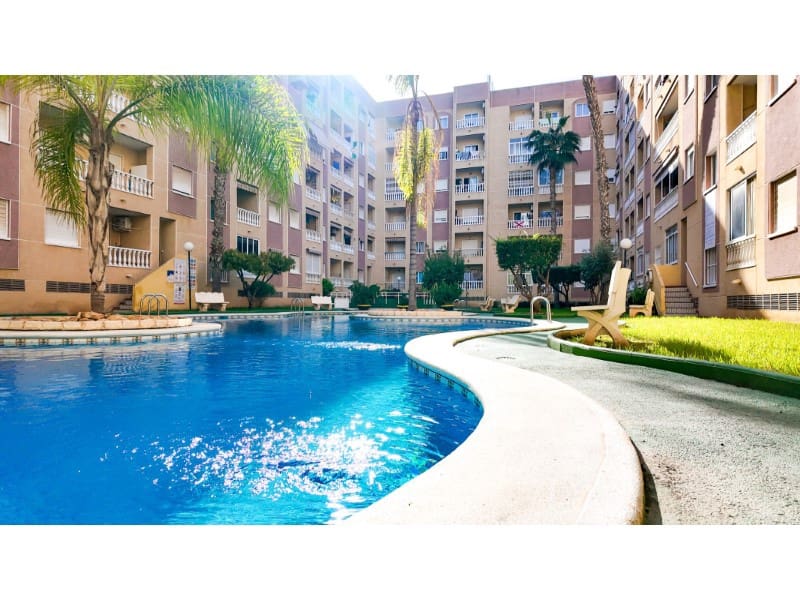 2 quarto Apartamento para venda em Torrevieja - 187 800 € (Ref: 9406567)