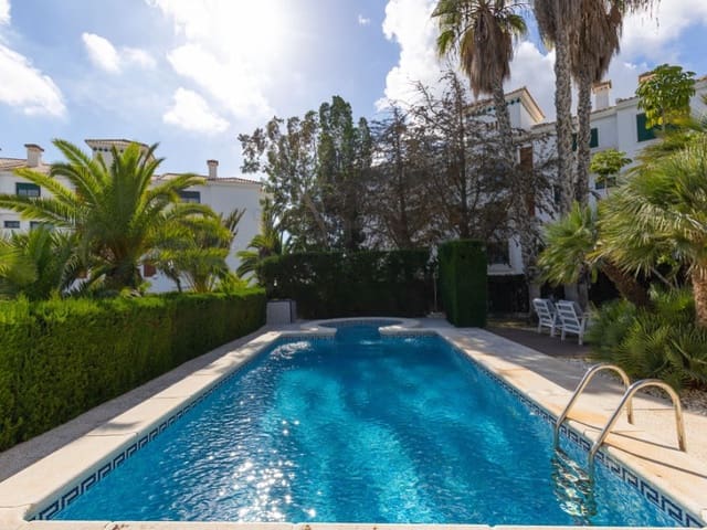 5 chambre Villa/Maison à vendre à Las Filipinas avec piscine garage - 670 000 € (Ref: 9406568)