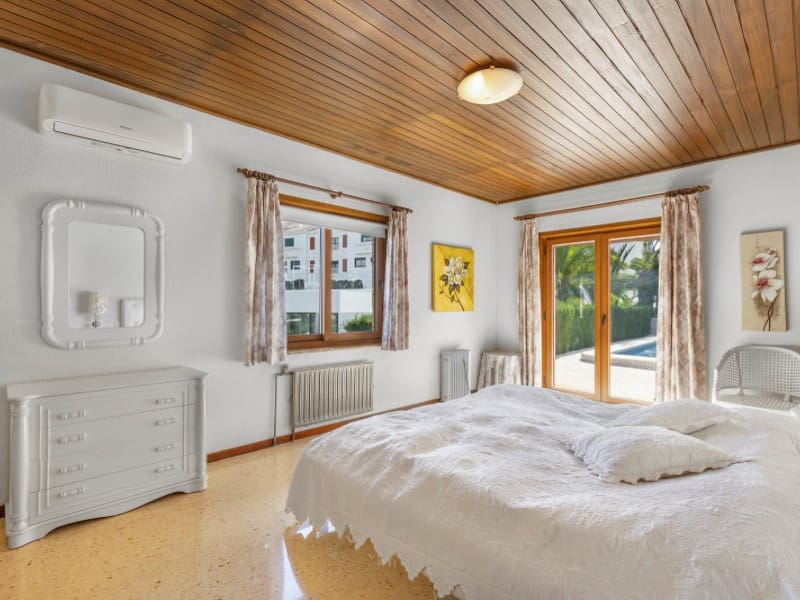 5 chambre Villa/Maison à vendre à Orihuela Costa avec piscine garage - 670 000 € (Ref: 9406568)