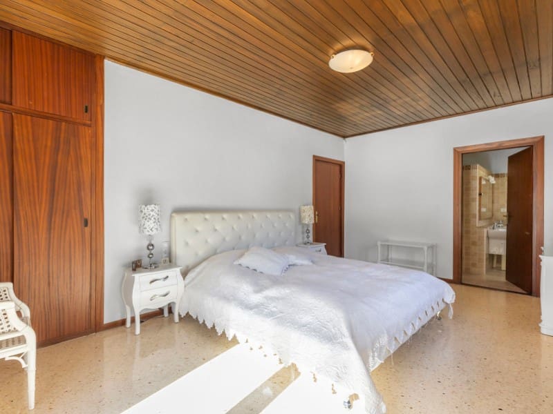 5 chambre Villa/Maison à vendre à Orihuela Costa avec piscine garage - 670 000 € (Ref: 9406568)