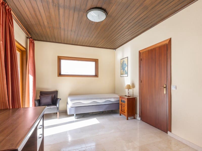 5 chambre Villa/Maison à vendre à Orihuela Costa avec piscine garage - 670 000 € (Ref: 9406568)