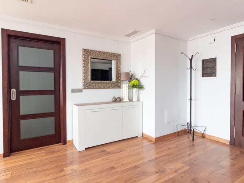 Ático de 3 habitaciones en Torrevieja en venta - 395.000 € (Ref: 9409274)