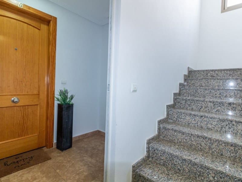 Ático de 3 habitaciones en Torrevieja en venta - 395.000 € (Ref: 9409274)