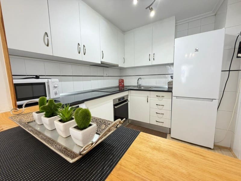 2 chambre Appartement à vendre à Torrevieja avec garage - 204 900 € (Ref: 9411257)