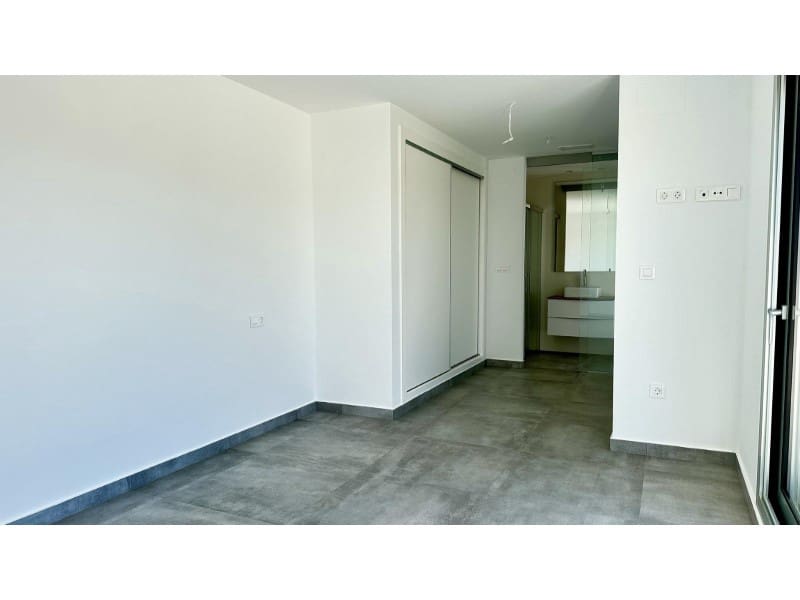 4 slaapkamer Villa te koop in Algorfa met zwembad - € 659.000 (Ref: 9411264)