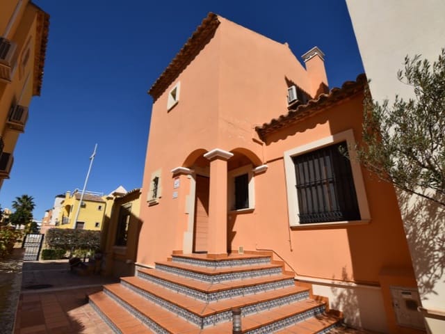 3 bedroom Townhouse for sale in Algorfa - € 195,000 (Ref: 9414360)