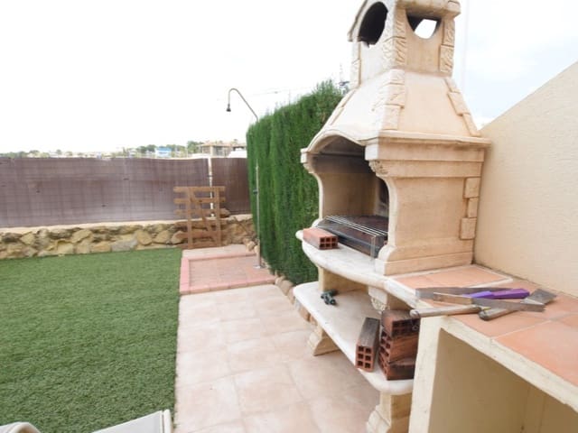 3 bedroom Townhouse for sale in Algorfa - € 195,000 (Ref: 9414360)