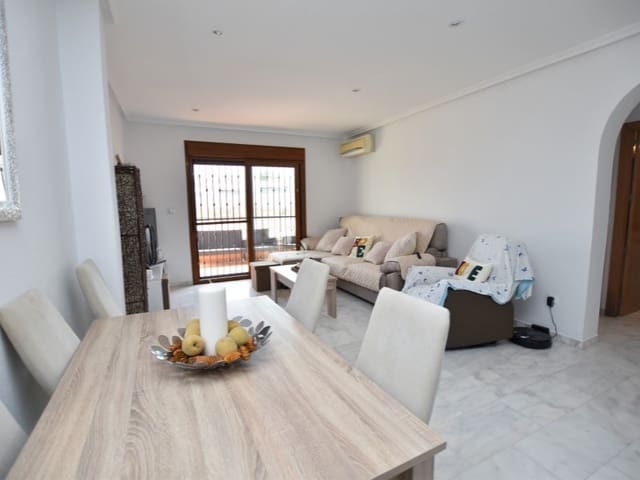 3 bedroom Townhouse for sale in Algorfa - € 195,000 (Ref: 9414360)