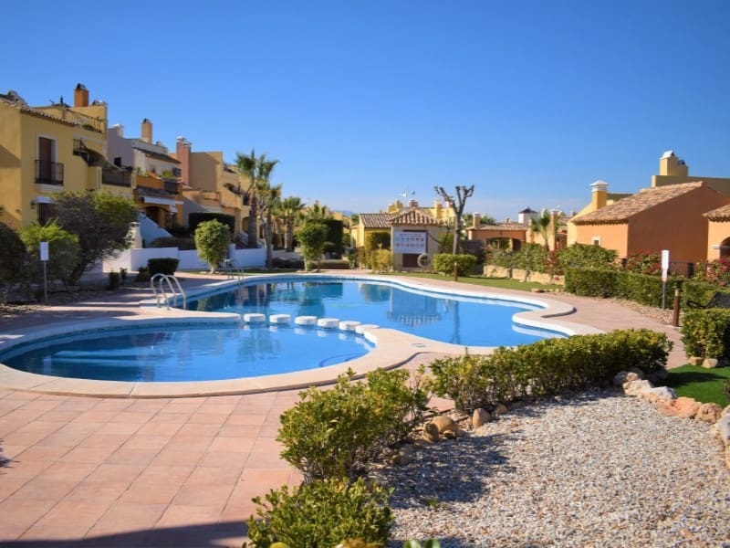 3 bedroom Townhouse for sale in Algorfa - € 195,000 (Ref: 9414360)