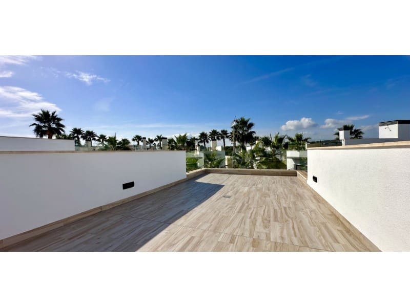 3 soverom Villa til salgs i Orihuela Costa med svømmebasseng - € 449 950 (Ref: 9417893)