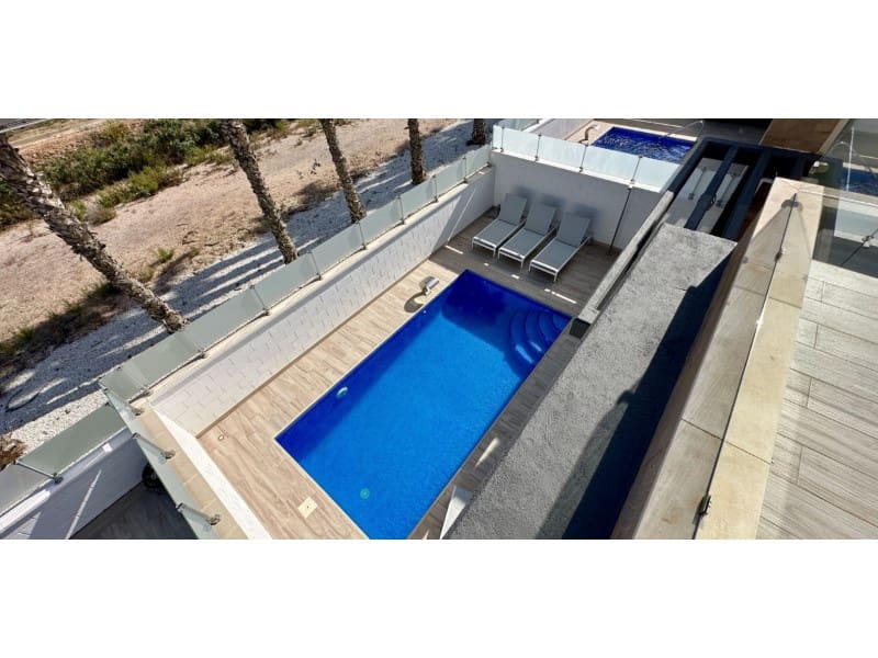 3 soverom Villa til salgs i Orihuela Costa med svømmebasseng - € 449 950 (Ref: 9417893)