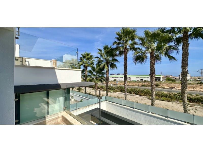 3 soverom Villa til salgs i Orihuela Costa med svømmebasseng - € 449 950 (Ref: 9417893)