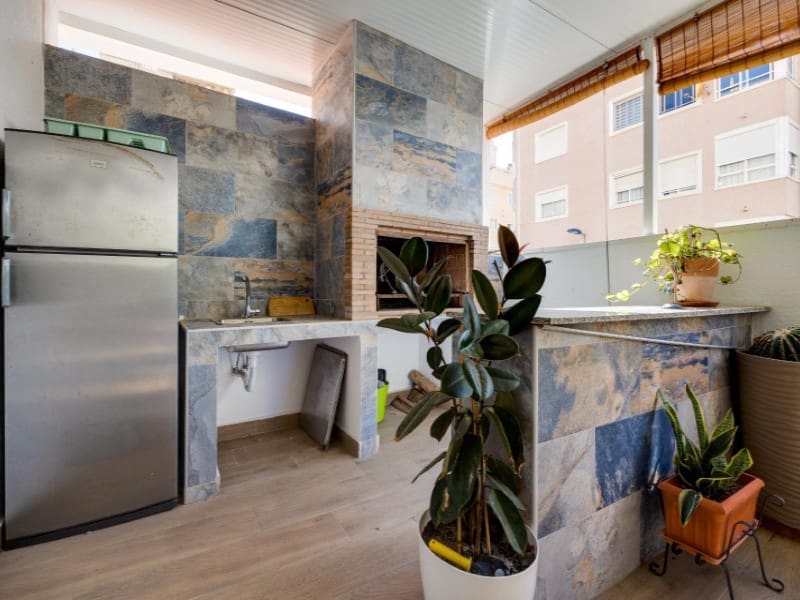 3 camera da letto Casa in vendita in Torrevieja - 250.000 € (Rif: 9417895)