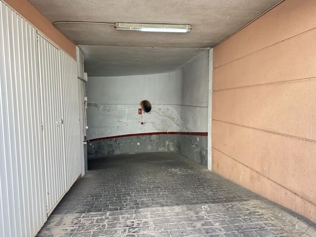 Garage till salu i Nueva Torrevieja, Torrevieja - 6 500 € (Ref: 9423940)