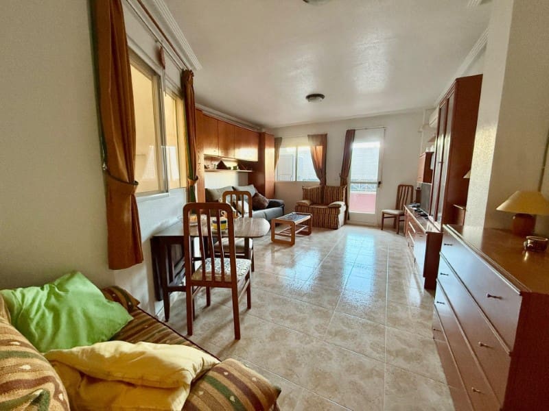 Apartament na sprzedaż w Torrevieja z basenem - 88 900 € (Ref: 9427895)