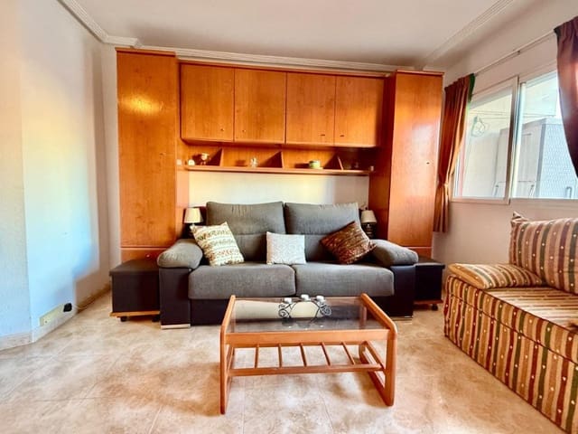 Apartament na sprzedaż w Parque de las Naciones, Torrevieja z basenem - 88 900 € (Ref: 9427895)