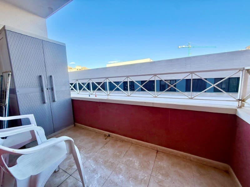 Apartament na sprzedaż w Torrevieja z basenem - 88 900 € (Ref: 9427895)