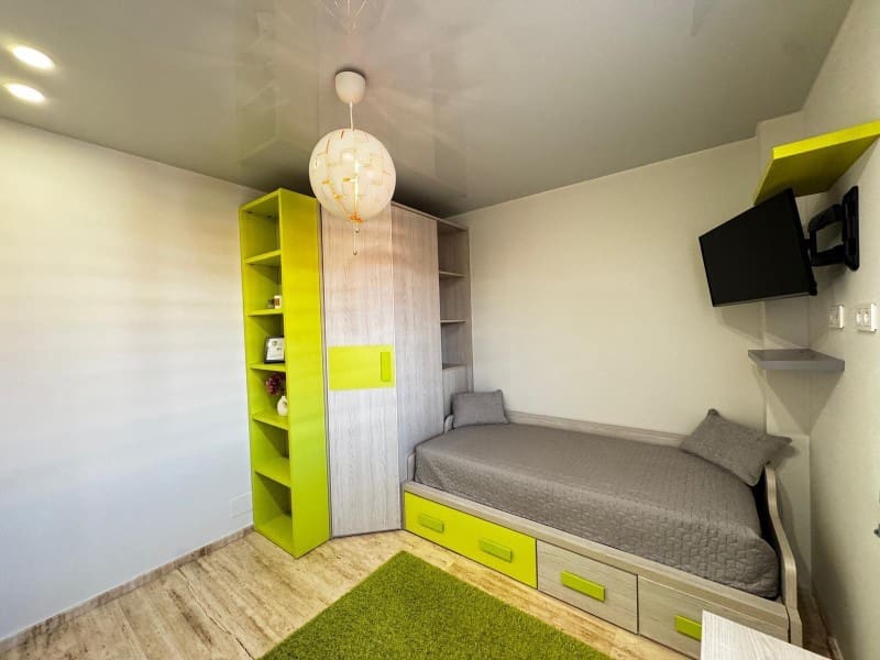 4 chambre Penthouse à vendre à Torrevieja avec garage - 529 900 € (Ref: 9431618)