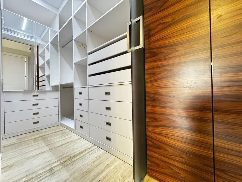 4 chambre Penthouse à vendre à Torrevieja avec garage - 529 900 € (Ref: 9431618)