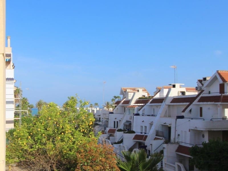 3 soveværelse Lejlighed til salg i Torrevieja - € 199.900 (Ref: 9433320)