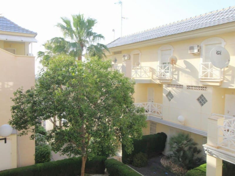3 soveværelse Lejlighed til salg i Torrevieja - € 199.900 (Ref: 9433320)