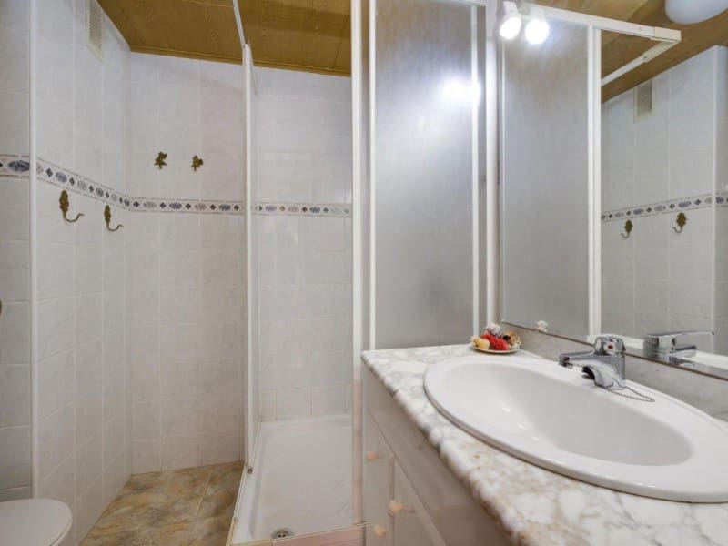 2 sypialnia Apartament na sprzedaż w Guardamar del Segura - 155 000 € (Ref: 9433321)