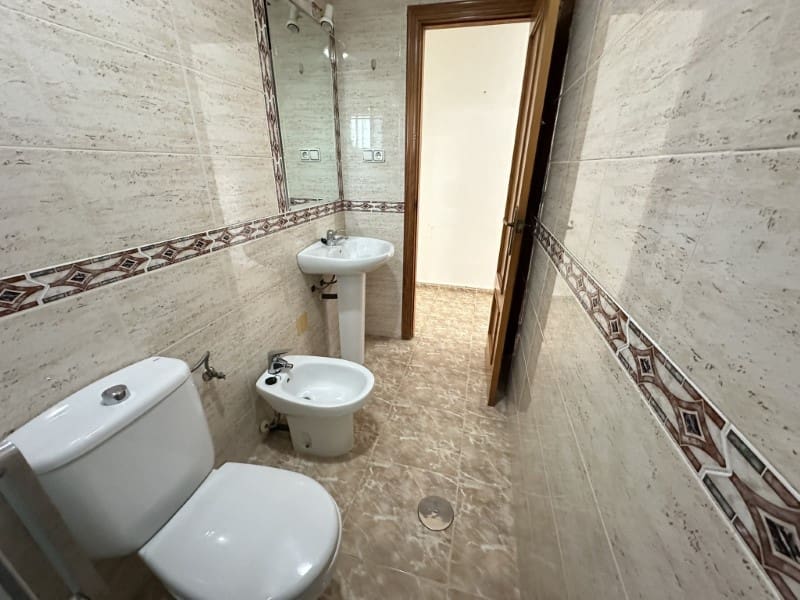 2 makuuhuone Huoneisto myytävänä paikassa Torrevieja - 138 000 € (Ref: 9437560)