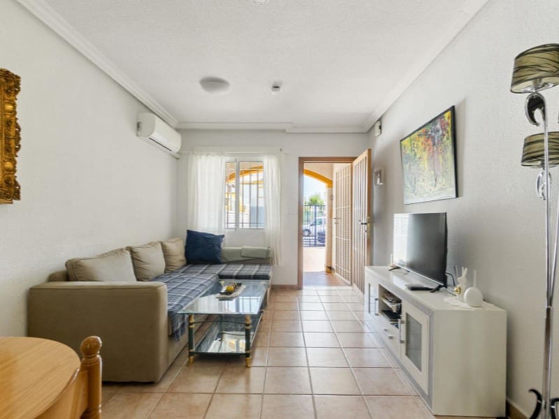 2 soveværelse Lejlighed til salg i Torrevieja - € 149.000 (Ref: 9437561)