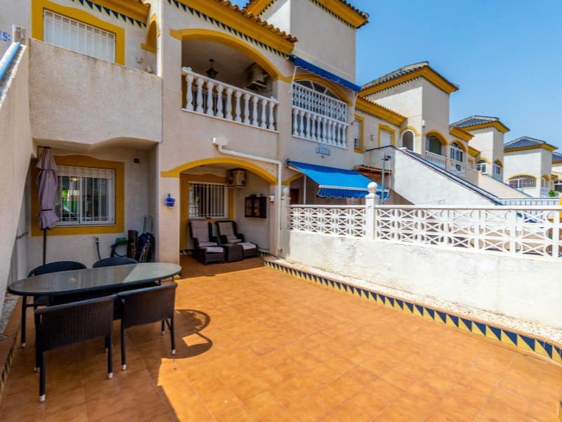 2 soveværelse Lejlighed til salg i Torrevieja - € 149.000 (Ref: 9437561)