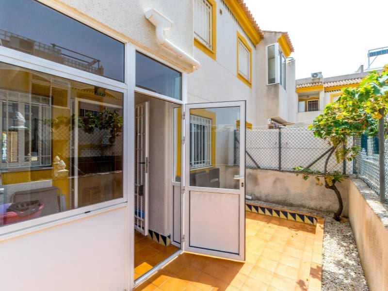 2 soveværelse Lejlighed til salg i Torrevieja - € 149.000 (Ref: 9437561)