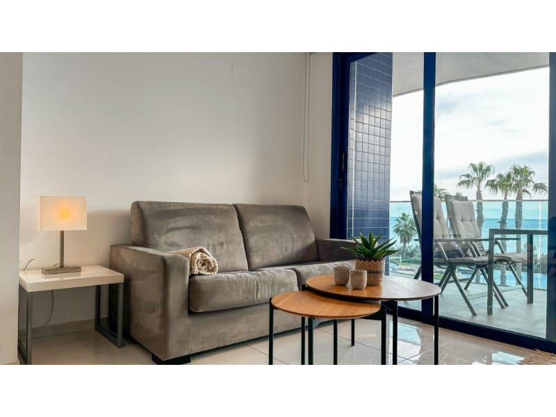 2 soveværelse Lejlighed til salg i Punta Prima med garage - € 420.000 (Ref: 9446688)