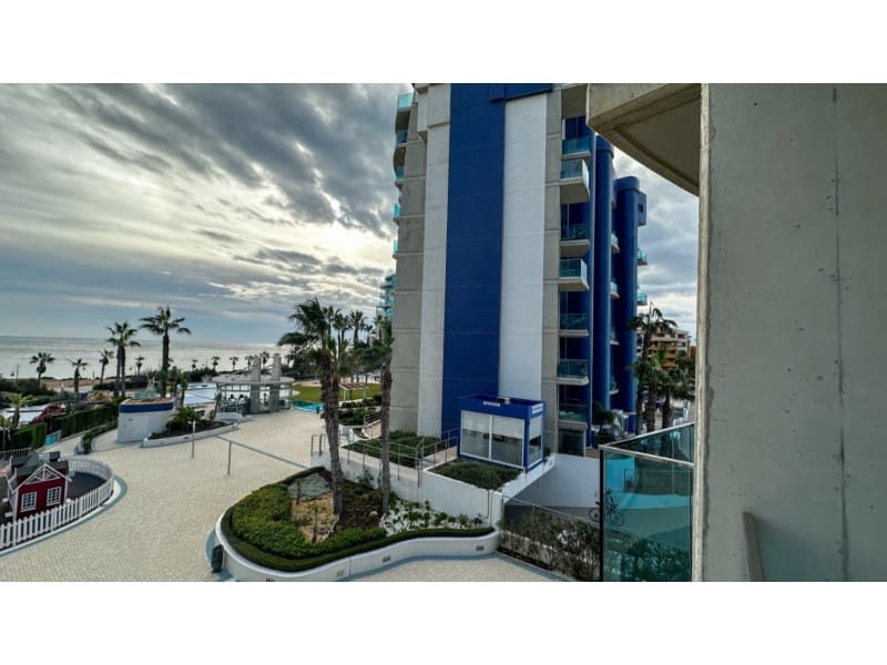 2 soveværelse Lejlighed til salg i Punta Prima med garage - € 420.000 (Ref: 9446688)